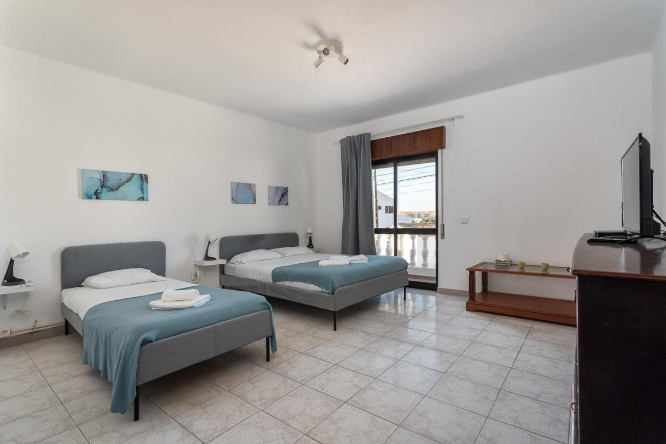 Blife Marya Private Rooms - Airport Stay Фару Экстерьер фото